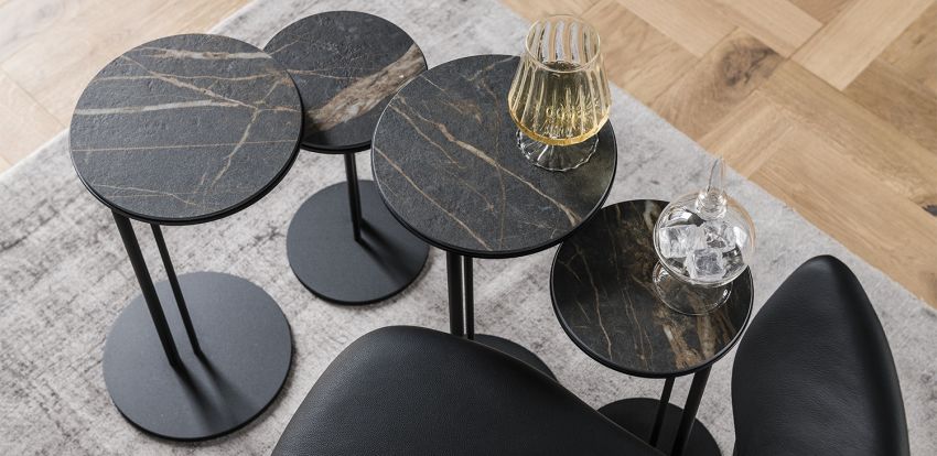 カッテランイタリア スティング テーブル Sting End Table by